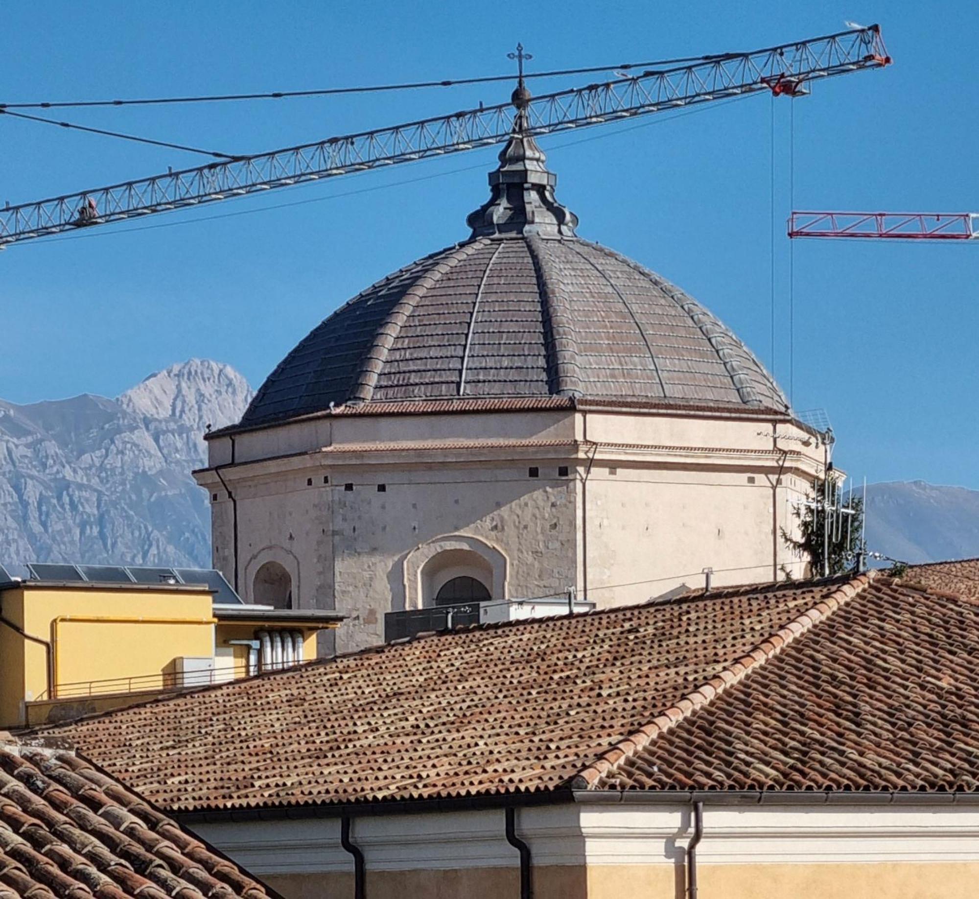 Antica Dimora San Crisante - Centro Storico LʼAquila Exterior foto